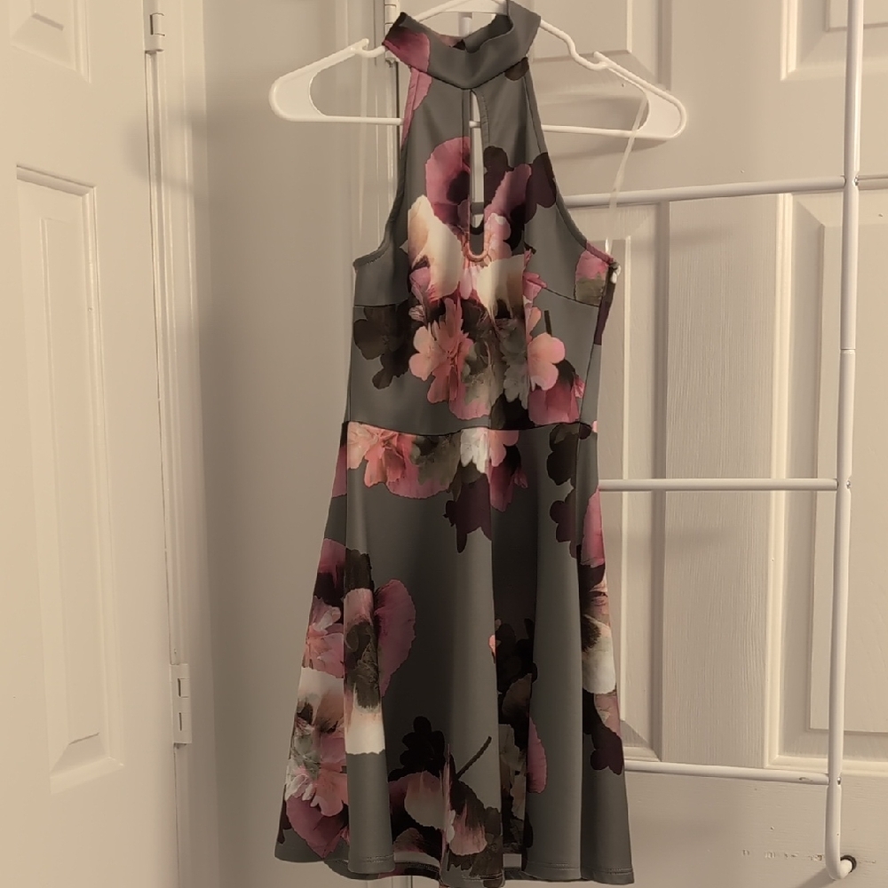 Charlotte Russe Gray and Pink Floral Midi Dress